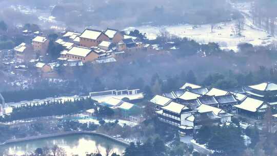 航拍扬州瘦西湖大明寺清晨园林雪景