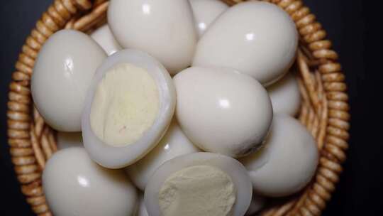 鹌鹑蛋蛋白质鸡蛋