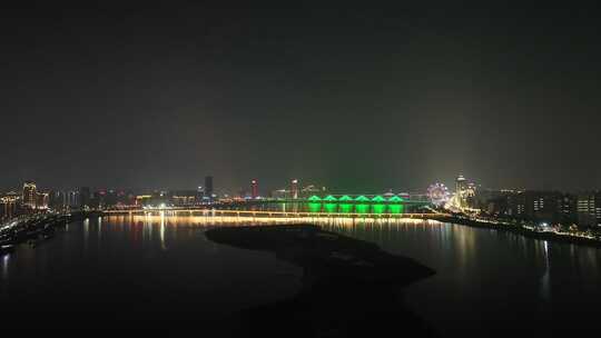 南昌大桥夜景航拍赣江两岸建筑城市夜晚风光