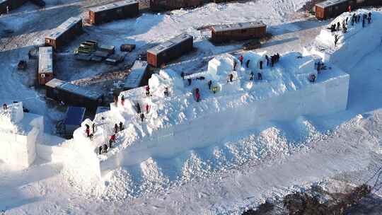 冰雪大世界建设 冰雕建筑师 哈尔滨冬季