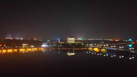 航拍聊城市 水上古城夜景