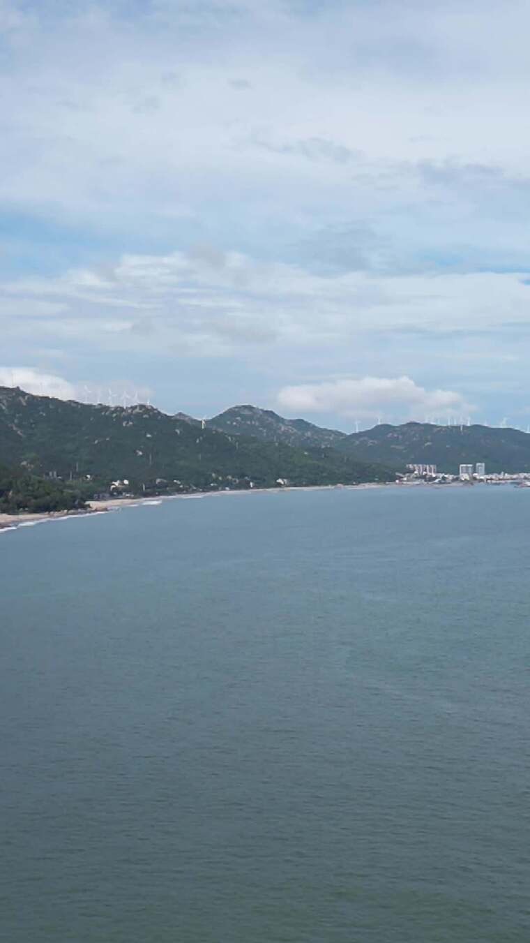竖版视频广东汕头南澳岛十里银滩