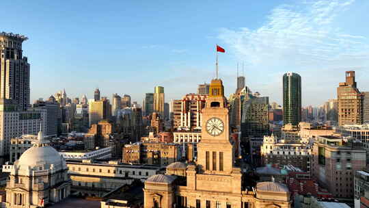 上海外滩海关大楼全景