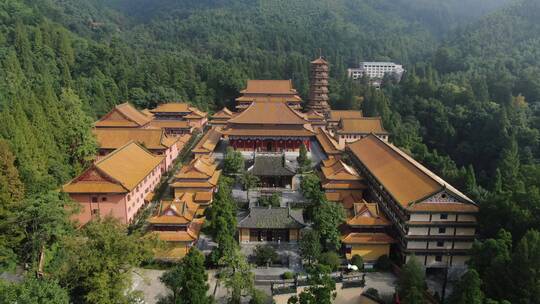 航拍杭州临安西天目山禅源寺