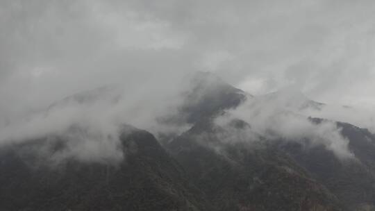 航拍重庆大巴山冬季雪山冰雪风光雪景