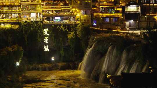 芙蓉镇夜景