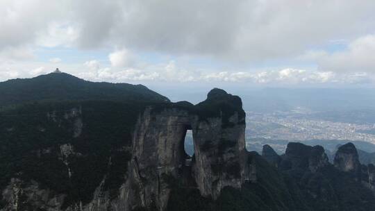 湖南张家界天门山5A景区航拍