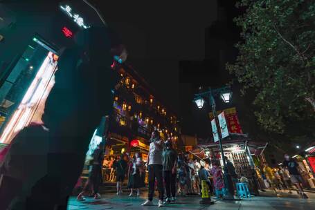 杭州河坊街夜景人流延时摄影