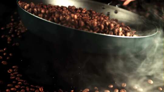 4K炒咖啡豆视频素材模板下载