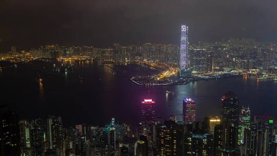 摩天大楼熠熠生辉的香港景观