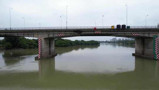 河流公路航拍