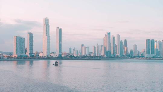 浪漫的城市海景风光