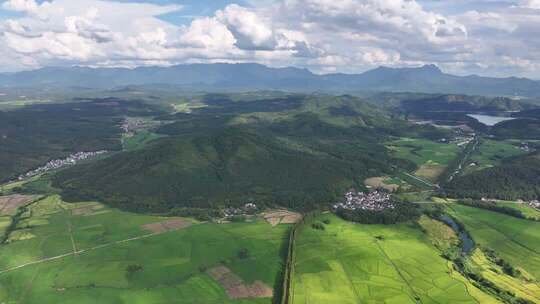 江西省抚州市金溪县生态乡村航拍的蓝天白云