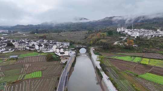 皖南雨后乡村的秋天