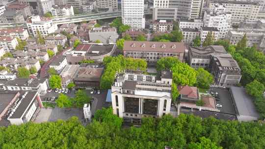 上海戏剧学院