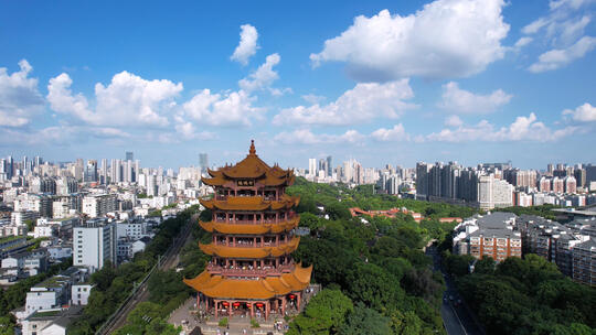 航拍武汉5A级旅游景区地标古建筑黄鹤楼视频素材模板下载