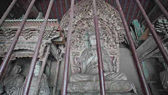 平遥双林寺古彩塑像菩萨