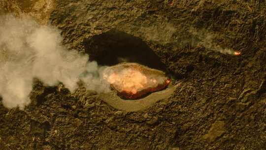 航拍火山岩浆沸腾