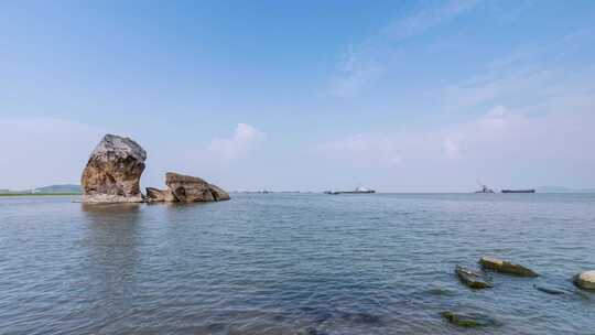 鄱阳湖蛤蟆石及往来船舶航运的延时