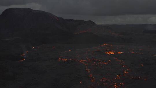 航拍活火山 岩浆喷发