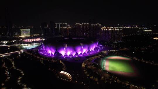 杭州奥体中心体育场夜景