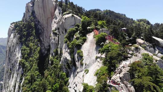 华山东峰苍龙岭