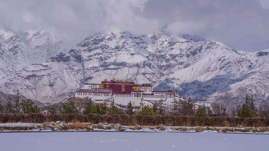 布达拉宫南山公园雪景延时