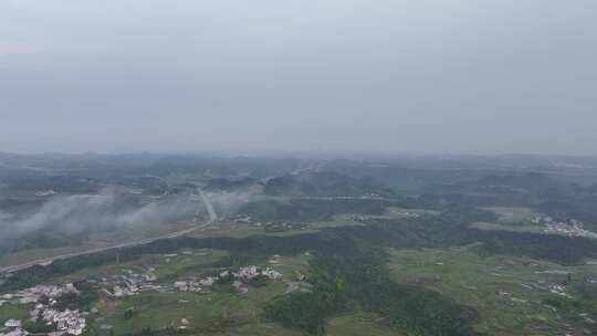 贵州龙里县村寨航拍