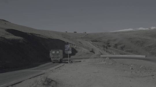 四川甘孜阿坝炉霍318公路川藏线视频素材模板下载