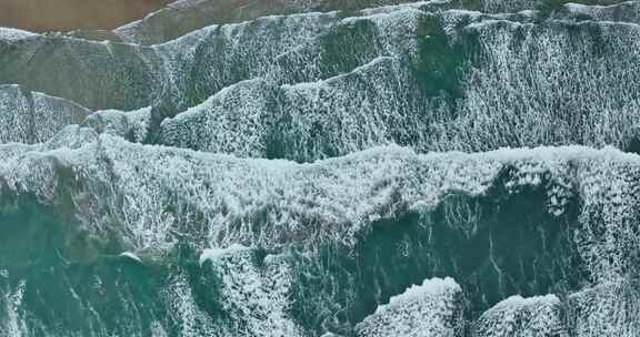 俯视大海航拍俯拍正上方拍摄海水