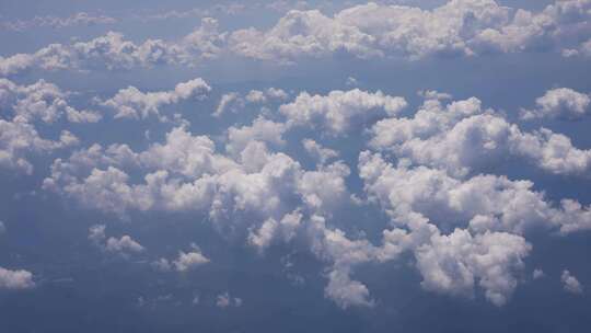 飞机在云层之上飞行视频素材模板下载