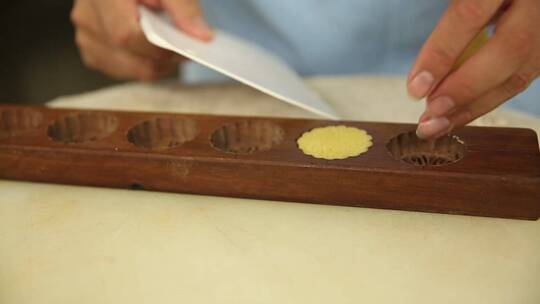 传统模具制作老北京豌豆黄绿豆糕