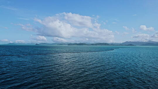 4k航拍深圳东部沿海大海美丽风景