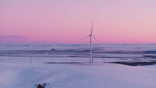 4K治愈系雪中风力发电10