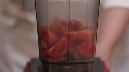 榨汁机番茄榨汁 (3)视频素材模板下载