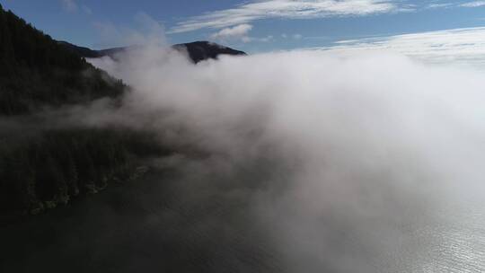 航拍原始森林山河云海云雾飘渺