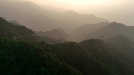 秦岭日落嘉午台日落航拍绿水青山金山银山