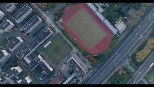 杭州钱塘区下沙大学城航拍4K 足球学校教育