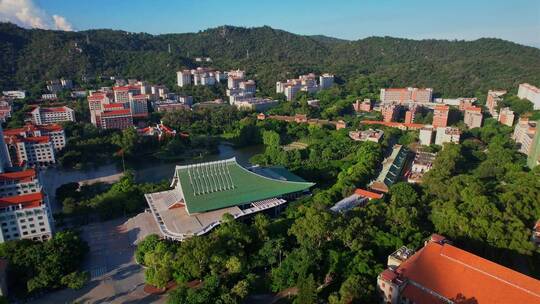 航拍厦门大学建筑景观