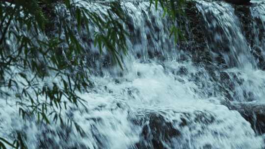 海南省大自然森林雨滴下雨河流山水农业风景