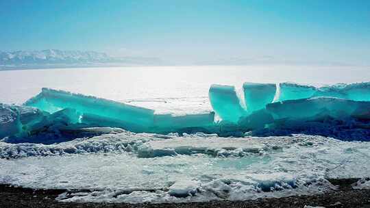 赛里木湖 新疆博尔塔拉 冰推 视频素材模板下载