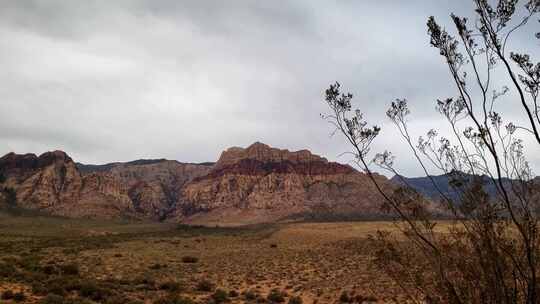 红岩峡谷俯瞰和风景，缓慢揭示权利