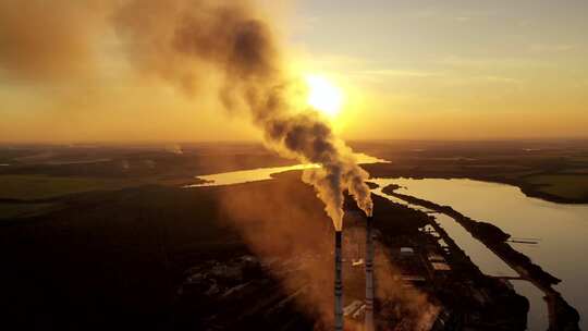 化工厂大气污染烟囱排放废气空气污染