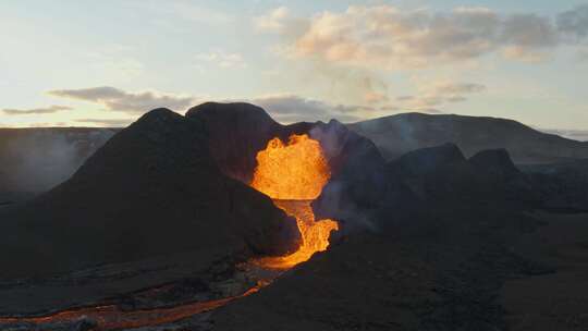 火山，喷发，熔岩，气体