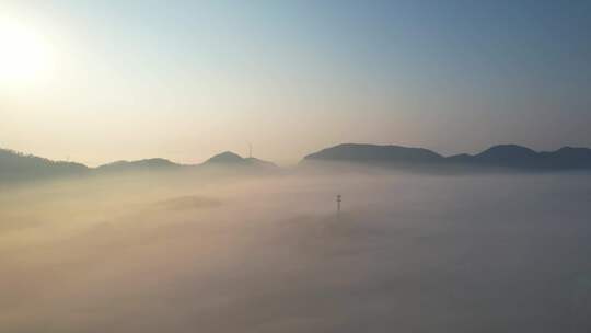 农村乡村日出云海航拍美丽山村