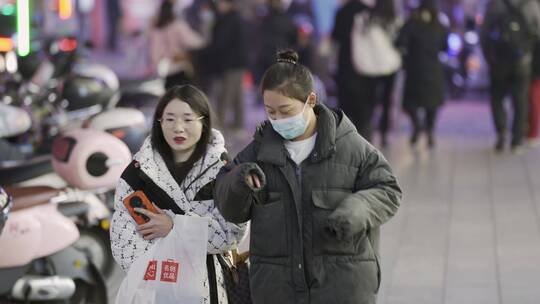 城市生活路口人流逛街夜生活人文纪录片