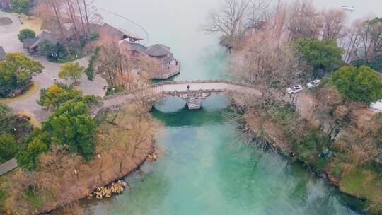 4K唯美航拍杭州西湖实景茅家埠景区