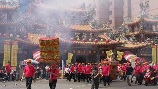 台北松山节日游行