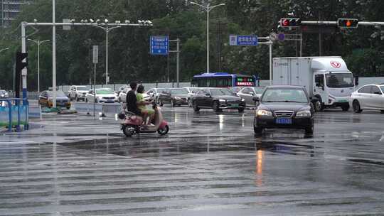 雨天 下雨 城市风光 写意 台风 雨中景色