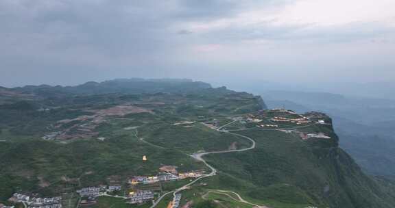 八面山山顶星空营地